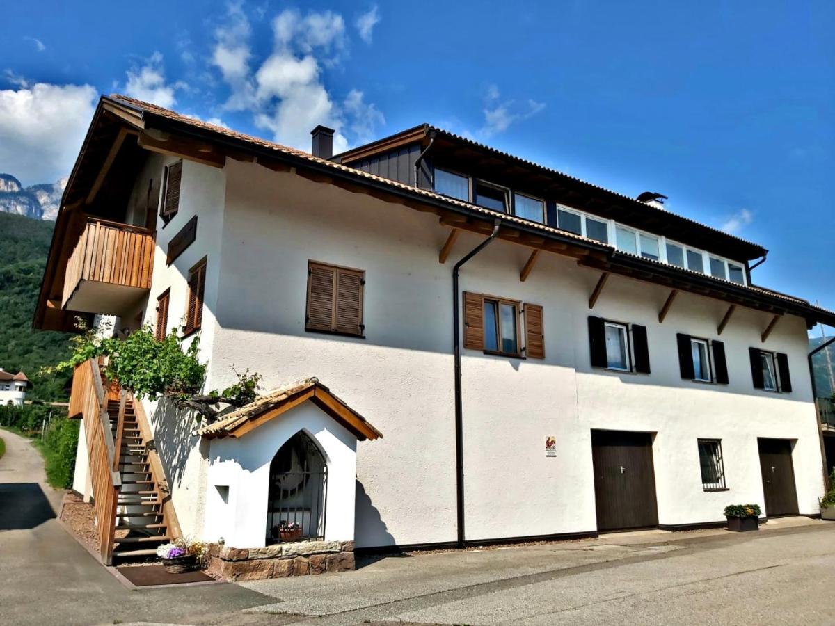 Versigglhof Appiano Sulla Strada Del Vino Kültér fotó